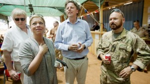 jeanine Hennis Plasschaert ministre defense pays bas hollande Tom Middendorp chef etat major armee neerladaise albert koenders chef minusma misma visite nord mali gao tombouctou kidal