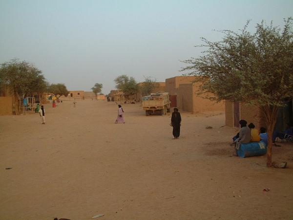 L’armée désarme des combattants du MNLA lourdement armés :Le MNLA enlève cinq civils touaregs