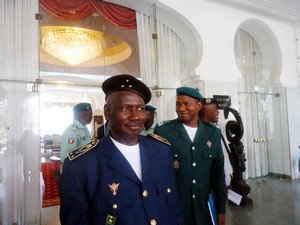 Le Directeur Général de la Police, Alioune Badara Diamoutènè en exclusivité : « Nous avons besoin du triple de l’effectif actuel de la police pour mieux sécuriser le territoire national »