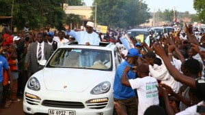 Investiture de Ibrahim Boubacar Keita : Premiers signes ostentatoires d’un «Massa Kè»