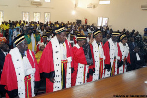 Haute cour de justice : Ce n’est qu’un leurre !