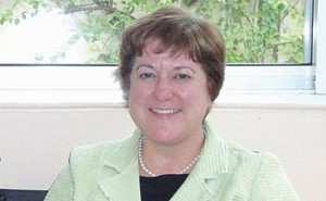 Mary Beth Léonard ambassadeur des USA au Mali :  » Nous travaillerons à recoudre le riche tissu social  »