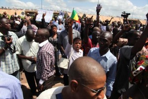 Vers une première marche contre le régime d’IBK