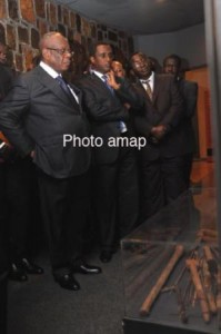 Ibrahim Boubacar Keïta au Mémorial du génocide au Rwanda : UNE TRÈS VIVE ÉMOTION