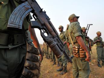 RDC : l’armée congolaise poursuit son offensive contre les derniers bastions du M 23