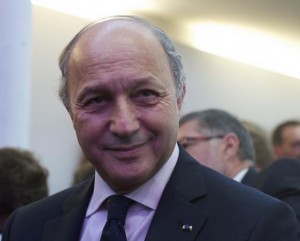 Réunion entre le Mali et les Touaregs à Alger le 16/07-Fabius