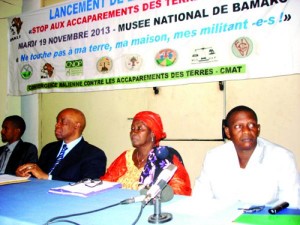 Accaparement des terres / L’opposition de la société civile