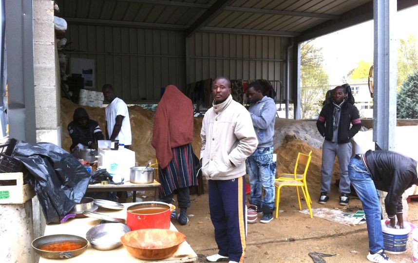 Au squat de Gentilly, “on cohabite avec des cadavres”