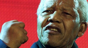 La confiance absolue en soi de Mandela fait défaut aux dirigeants africains (universitaire)