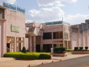 Archives nationales : UN BESOIN DE FORMATION PERMANENTE