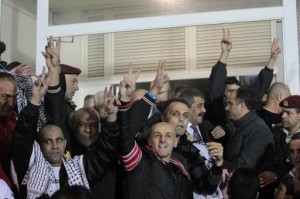 Israël libère 26 prisonniers palestiniens avant l’arrivée de Kerry