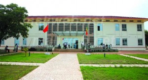 Difficile accès à l’hôpital du Mali : des coupeurs de route armés braquent les motocyclistes