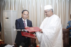 Signature d’un accord de don et de prêt : La Chine et le Mali se donnent la main