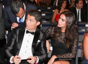 Insolite : la femme qui rend jalouse Irina Shayk, Madame Cristiano Ronaldo