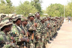 Premier colloque scientifique de médecine militaire au Mali : Renforcement des capacités des services de santé des armées