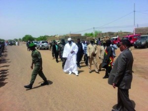 Visite du Premier ministre aux soldats blessés à Kati