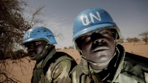 soldats militaires nigerian casques bleus onu