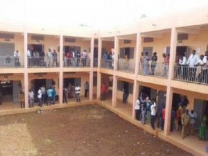 Bac malien : un surveillant exclu manu militari