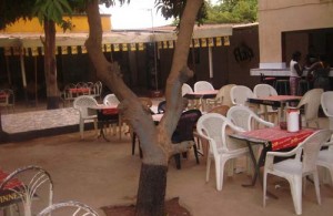 Nioro du sahel / Les jeunes brûlent les bars et les maquis de la ville