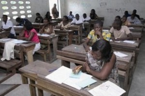 Des fuites massives de sujets du Baccalauréat : les épreuves retardées à cause du retrait des sujets fuités