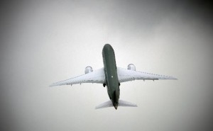 Terrorisme: sécurité accrue dans les aéroports face aux “nouvelles menaces”