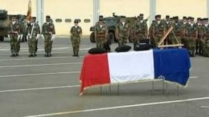 Le groupe de Belmokhtar revendique la mort du soldat français
