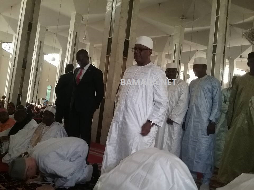 ibk ibrahim boubacar keita chef religieux musulman imam mosquee priere