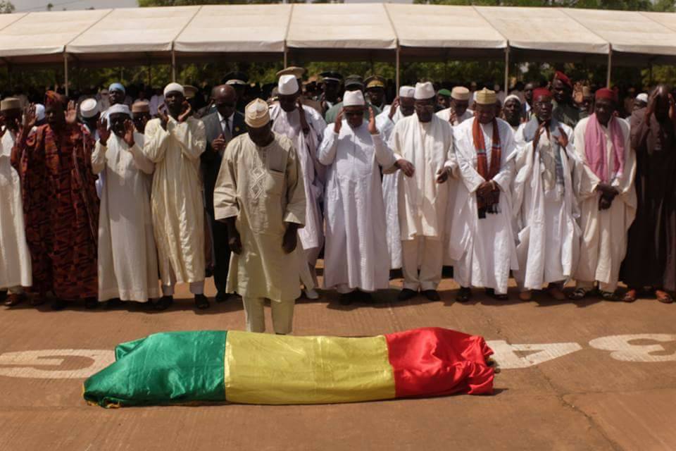 ibk ibrahim boubacar keita ceremonie funéraire hommage deces general kafougouna kone mort